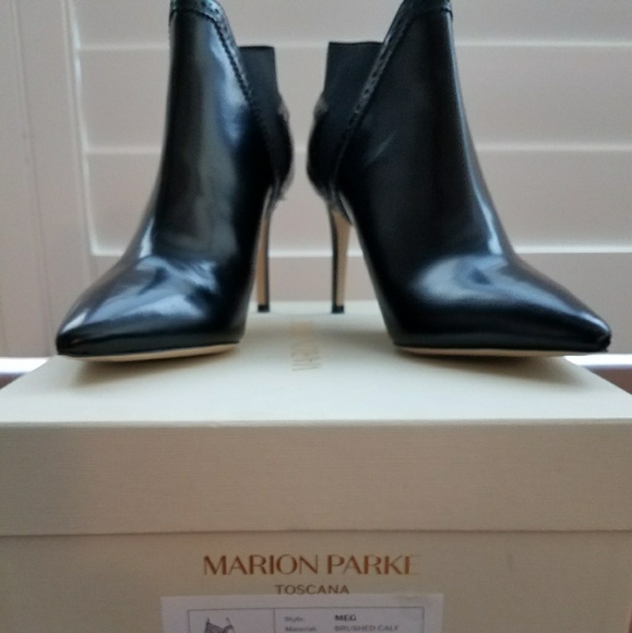 Beautiful Marion Parke "Meg" Booties - Picture 2 of 7